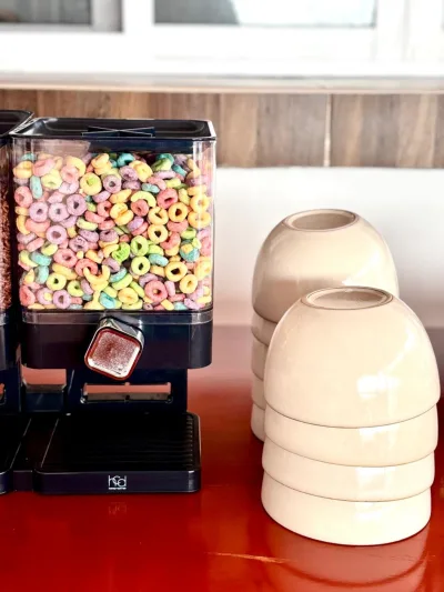 Awazul Bacalar About Img